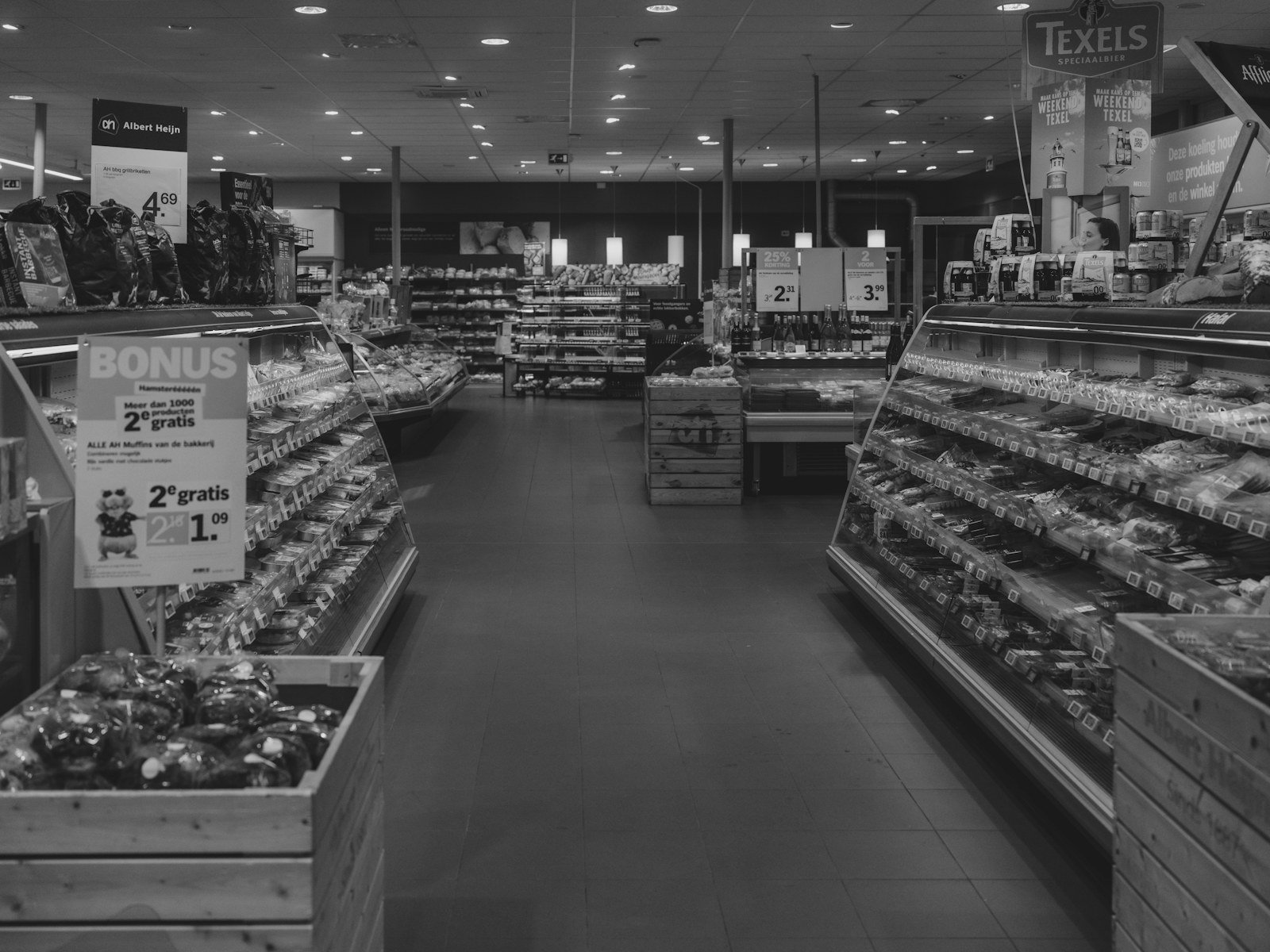 Representative image: A supermarket's interior displays food on shelves